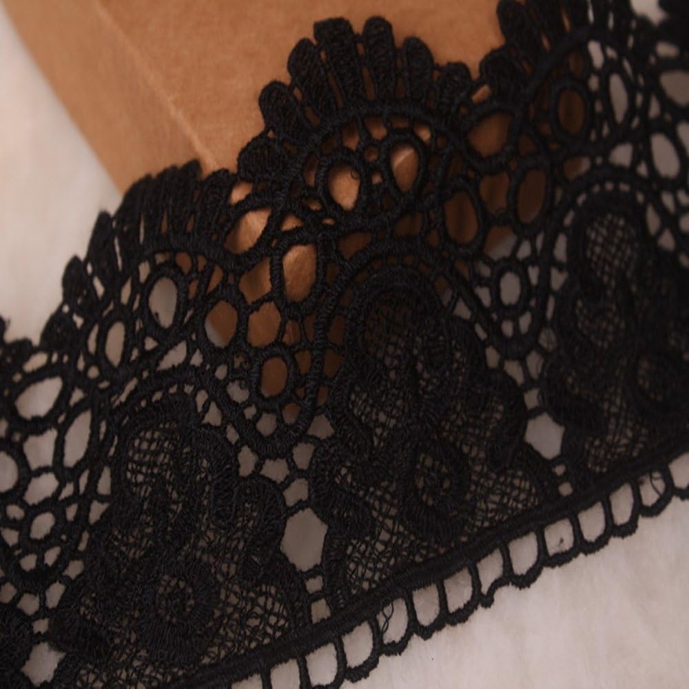 Delicate lace trim
